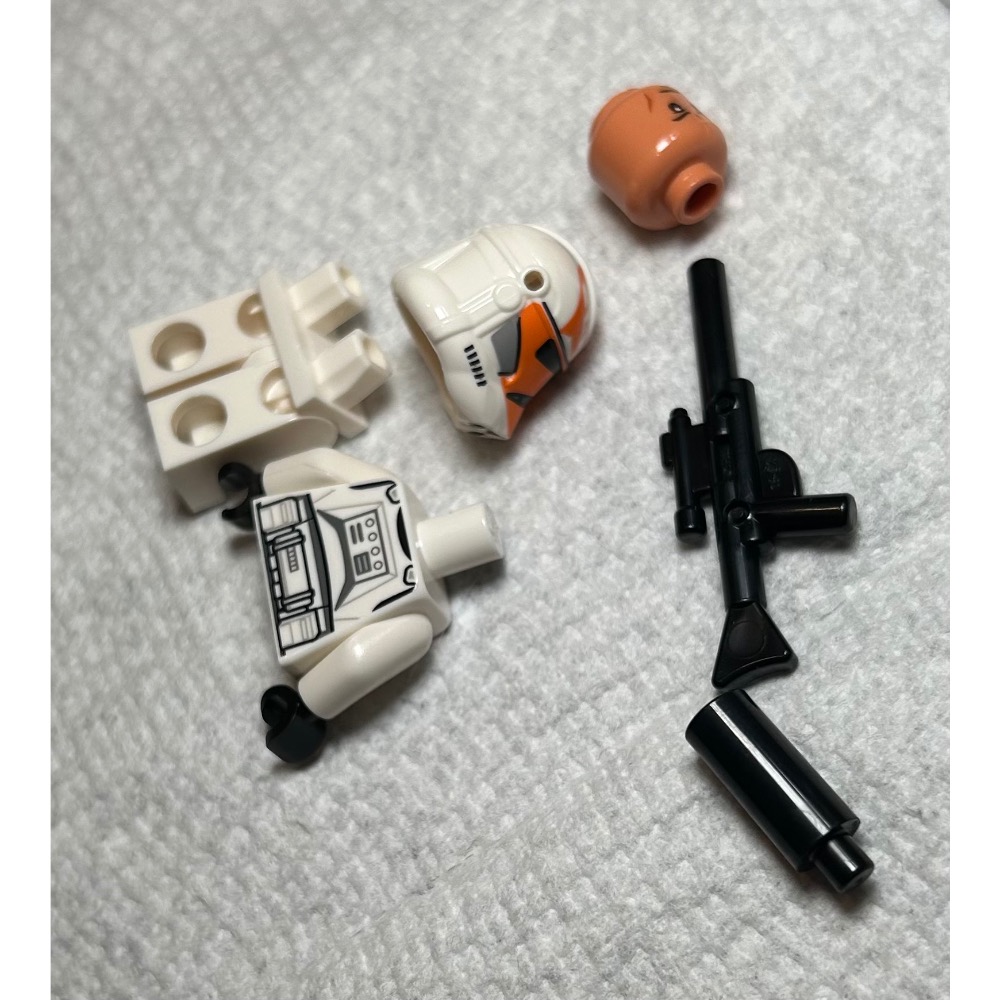 正版 Lego 樂高 75359 75449 全新 sw1278 附長槍武器 克隆人士兵 501軍團 如圖所示 夾鏈袋裝-細節圖3