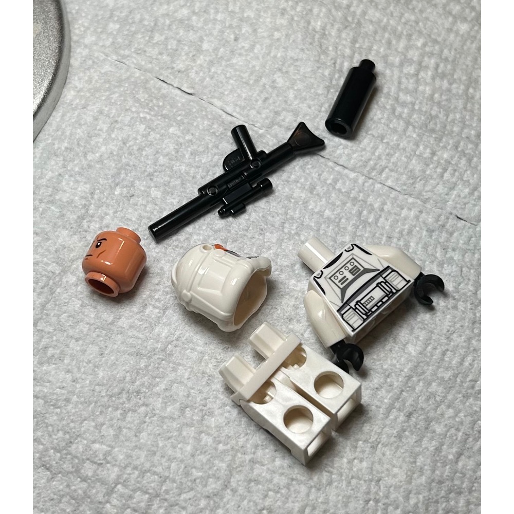 正版 Lego 樂高 75359 75449 全新 sw1278 附長槍武器 克隆人士兵 501軍團 如圖所示 夾鏈袋裝-細節圖4