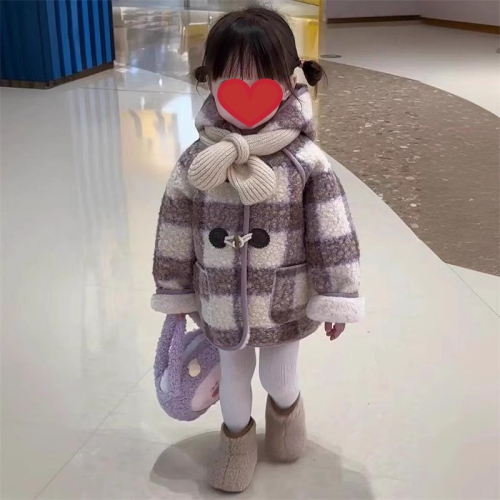 Baby_Shop童裝世界 平價童裝 女童紫色格子毛毛外套