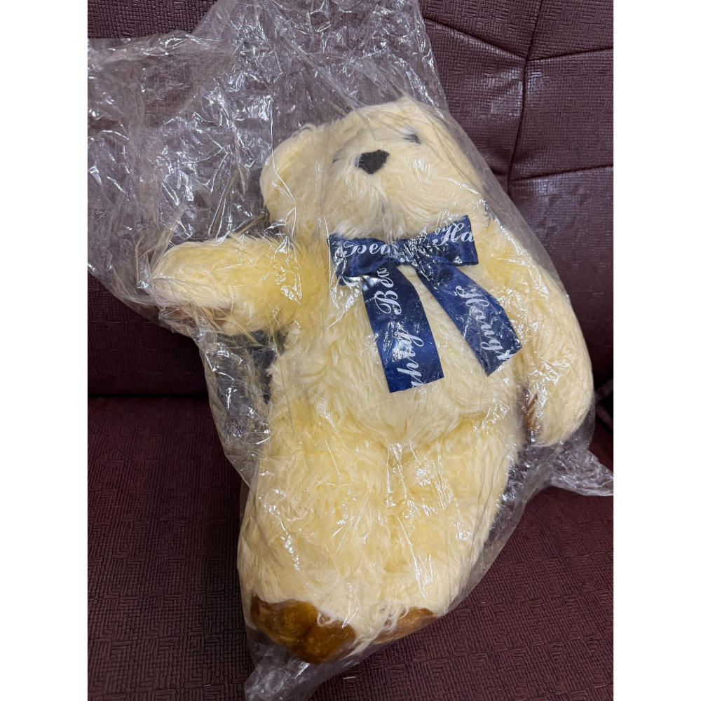 【全新未拆封】金富玩具 經典長毛泰迪熊 45cm 奶油米黃 藍色領結 絨毛玩偶/抱枕/情人節生日禮物/交換禮物-細節圖2