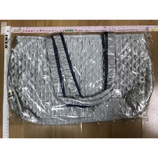 正版雀巢能恩媽媽包 限量銀色菱格紋托特包 大容量手提肩背包 帶品牌布標 媽媽袋旅行過夜行李袋 全新未拆封-細節圖2
