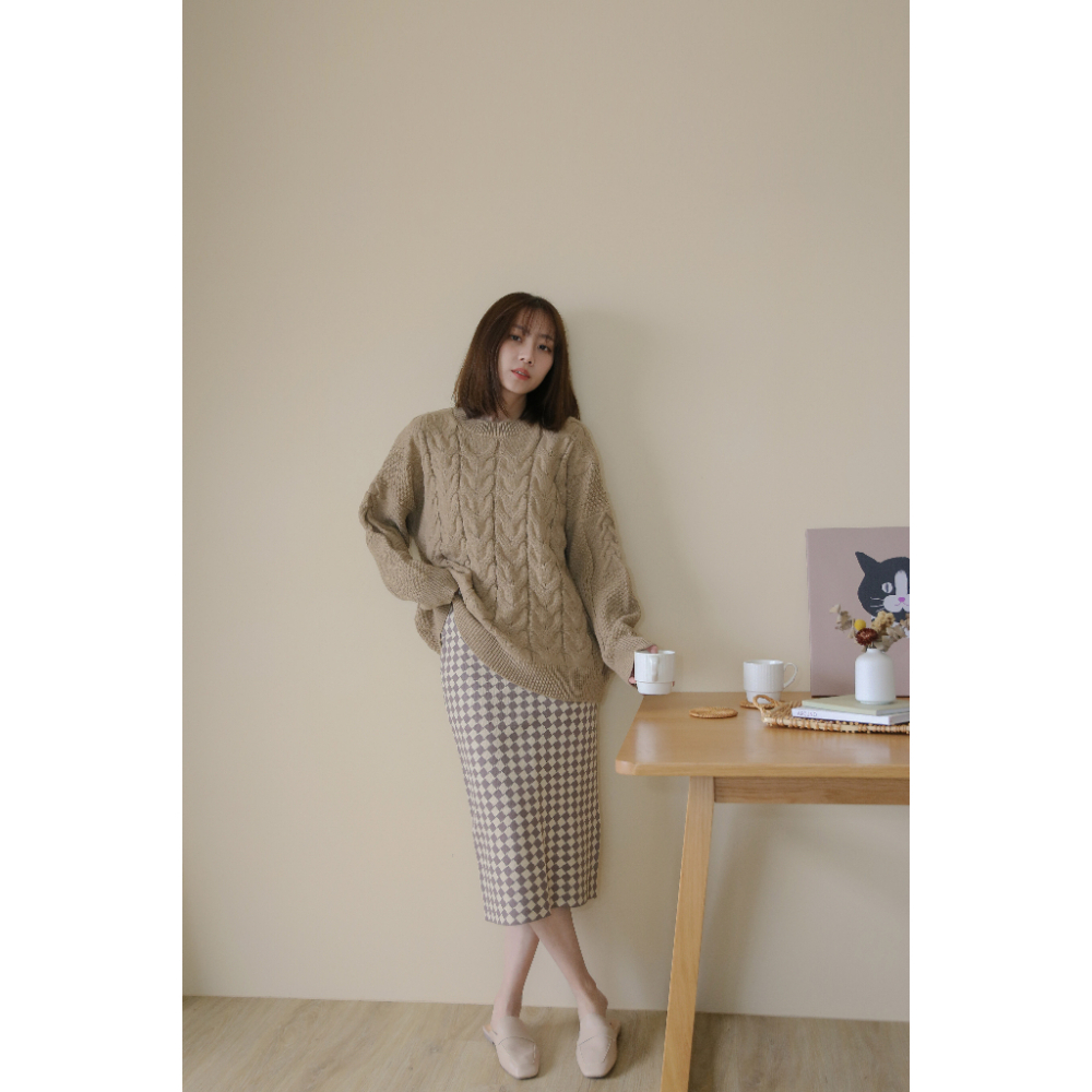 【Our Studio】冬日慵懶感寬鬆麻花毛衣 可可色(現貨)-細節圖9