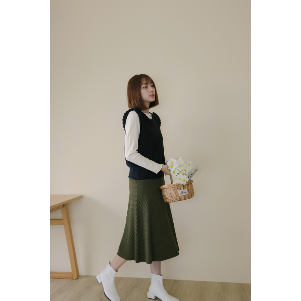 【Our Studio】秋冬輕熟優雅質感傘狀中長裙 杏色 墨綠色(現貨)-細節圖6