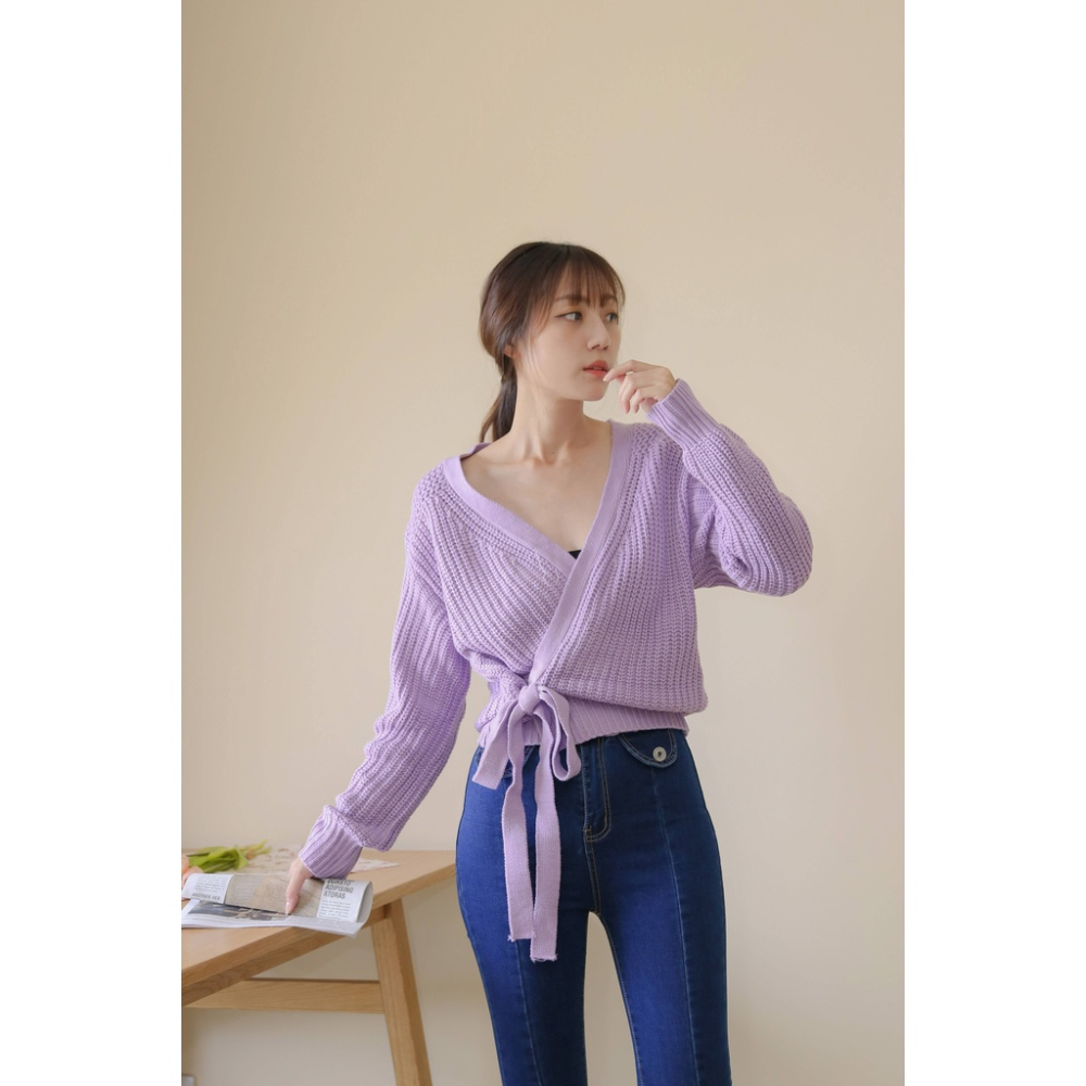 【Our Studio】秋冬寬鬆小性感粗針織綁帶上衣 米白色 香芋紫色 檸檬黃色 黑色(現貨)-細節圖9