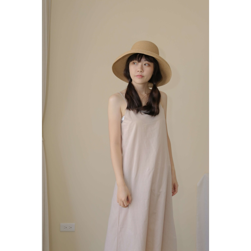 【Our Studio】V領麻料連身洋裝 杏色 黑色(現貨)-細節圖8