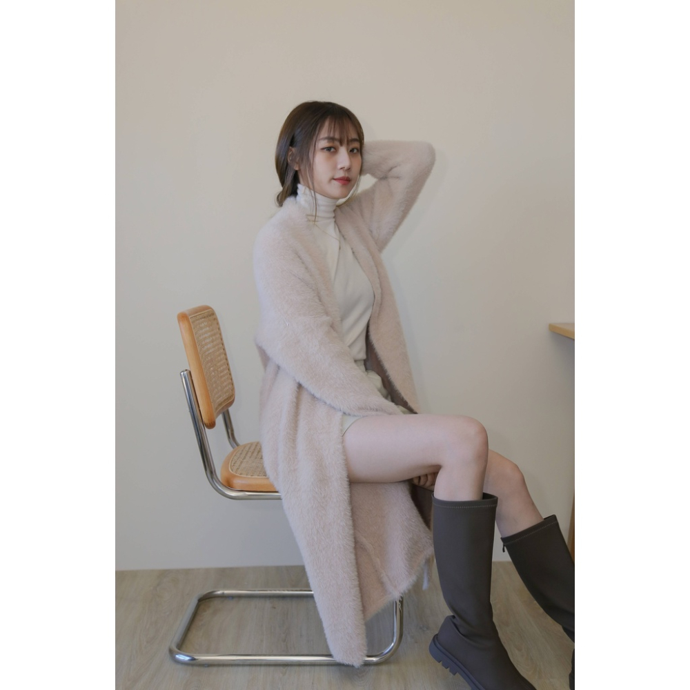【Our Studio】優雅毛料開衫長版大衣 奶茶色 米白色(現貨)-細節圖8