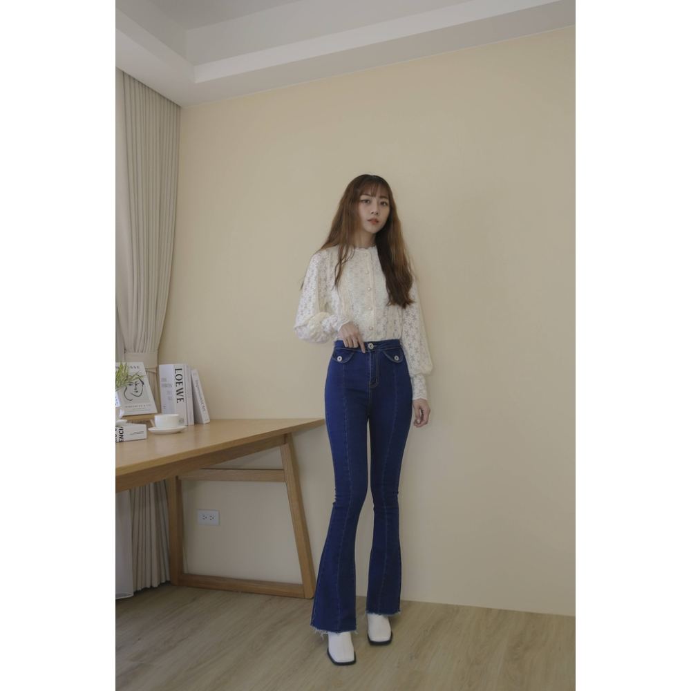 【Our Studio】歐膩高腰下抽鬚彈性牛仔喇叭長褲 深藍色(現貨)-細節圖3