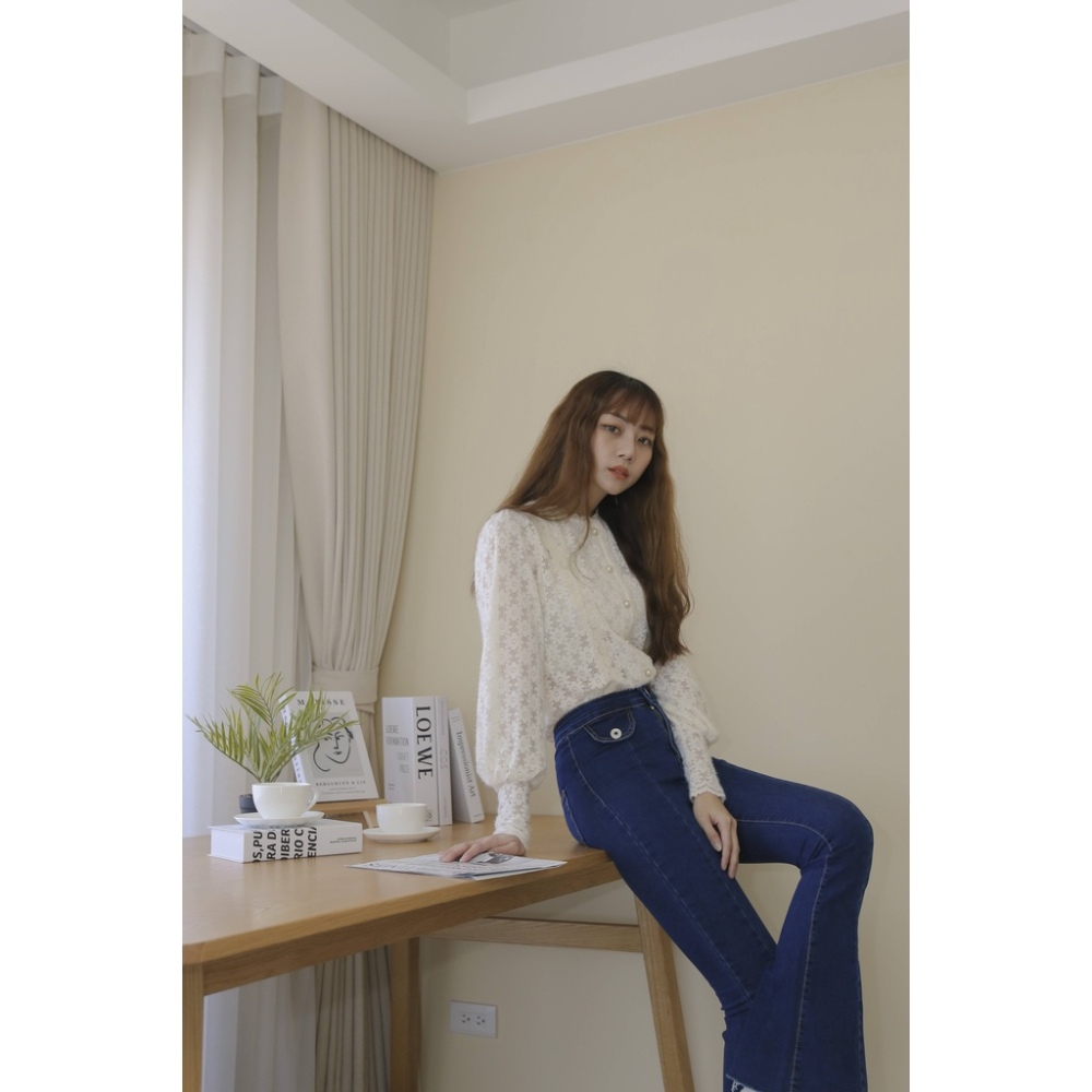 【Our Studio】歐膩高腰下抽鬚彈性牛仔喇叭長褲 深藍色(現貨)-細節圖8