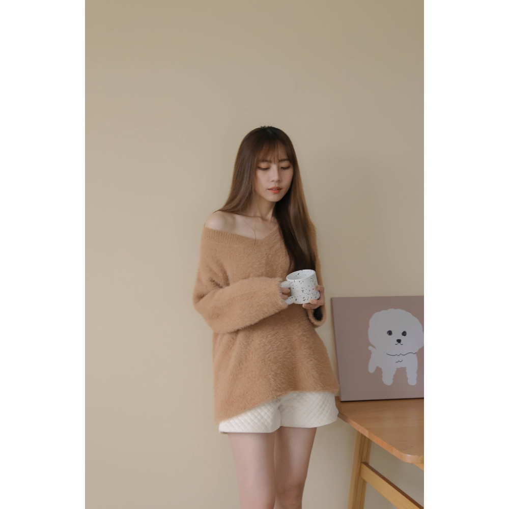 【Our Studio】水貂毛慵懶感寬鬆毛衣 灰藍色 淺駝色(現貨)-細節圖7