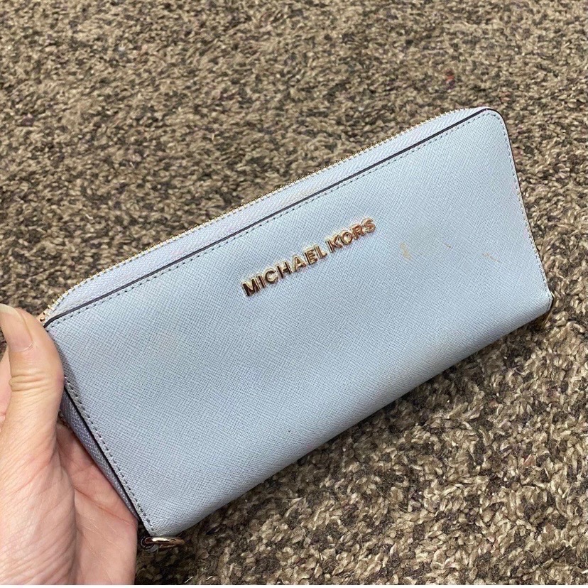 水藍色Michael Kors 防刮長夾-細節圖3