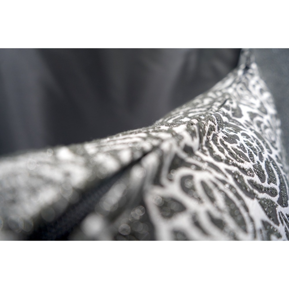 不利處境與中高齡婦女二度就業培力計畫 義賣抱枕 1-C-細節圖2