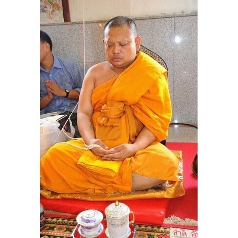 【提迦多佛牌社】龍婆盆 崇笛 佛牌之王 崇迪 佛祖 生意 招財 平安 貴人 事業 升官 公職 泰國 佛牌 粉牌 軍警-細節圖3