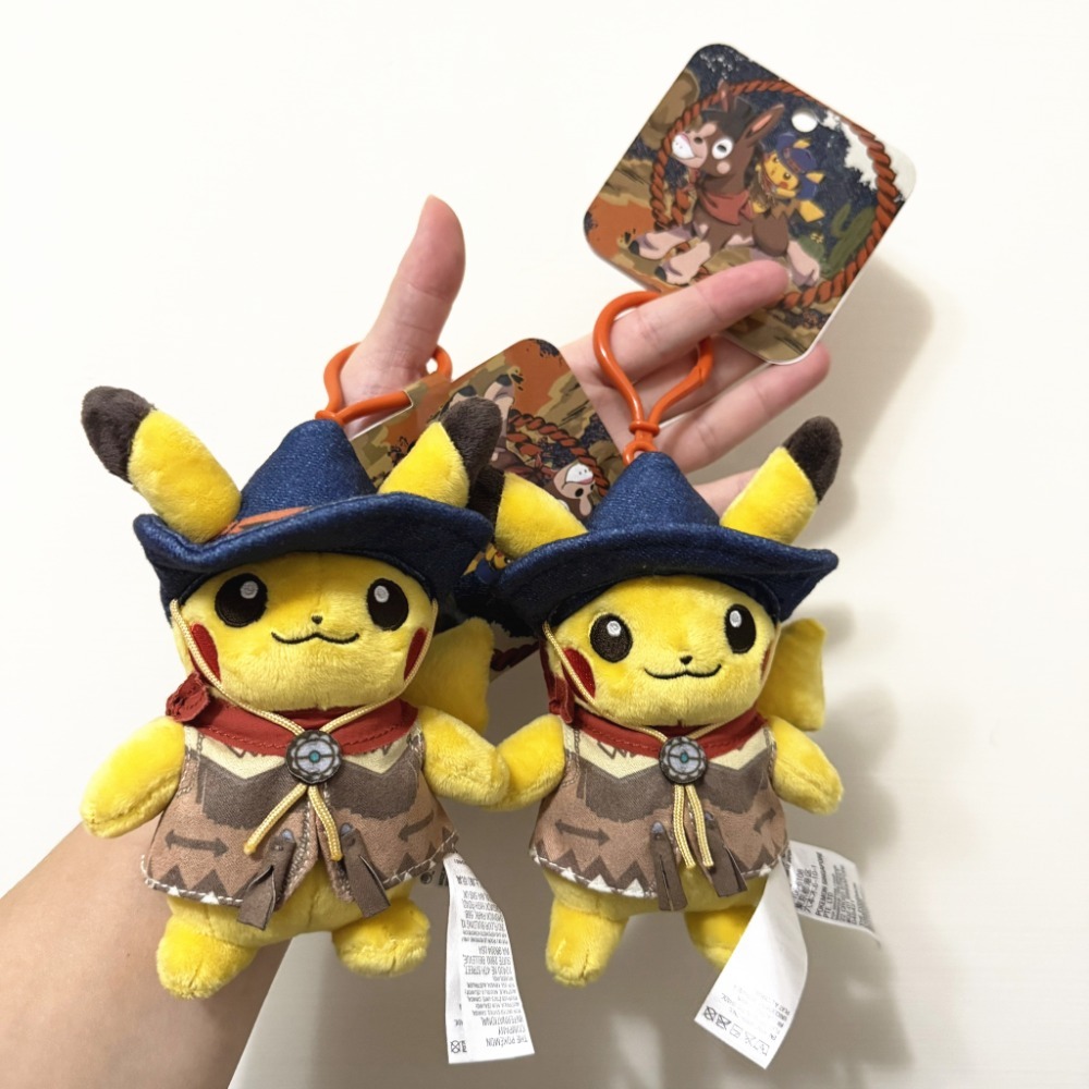 現貨 日本 寶可夢中心 限定 Run Run ! Desert 玩偶 牛仔帽 皮卡丘 娃娃 寶可夢 牛仔皮卡丘 吊飾-規格圖2