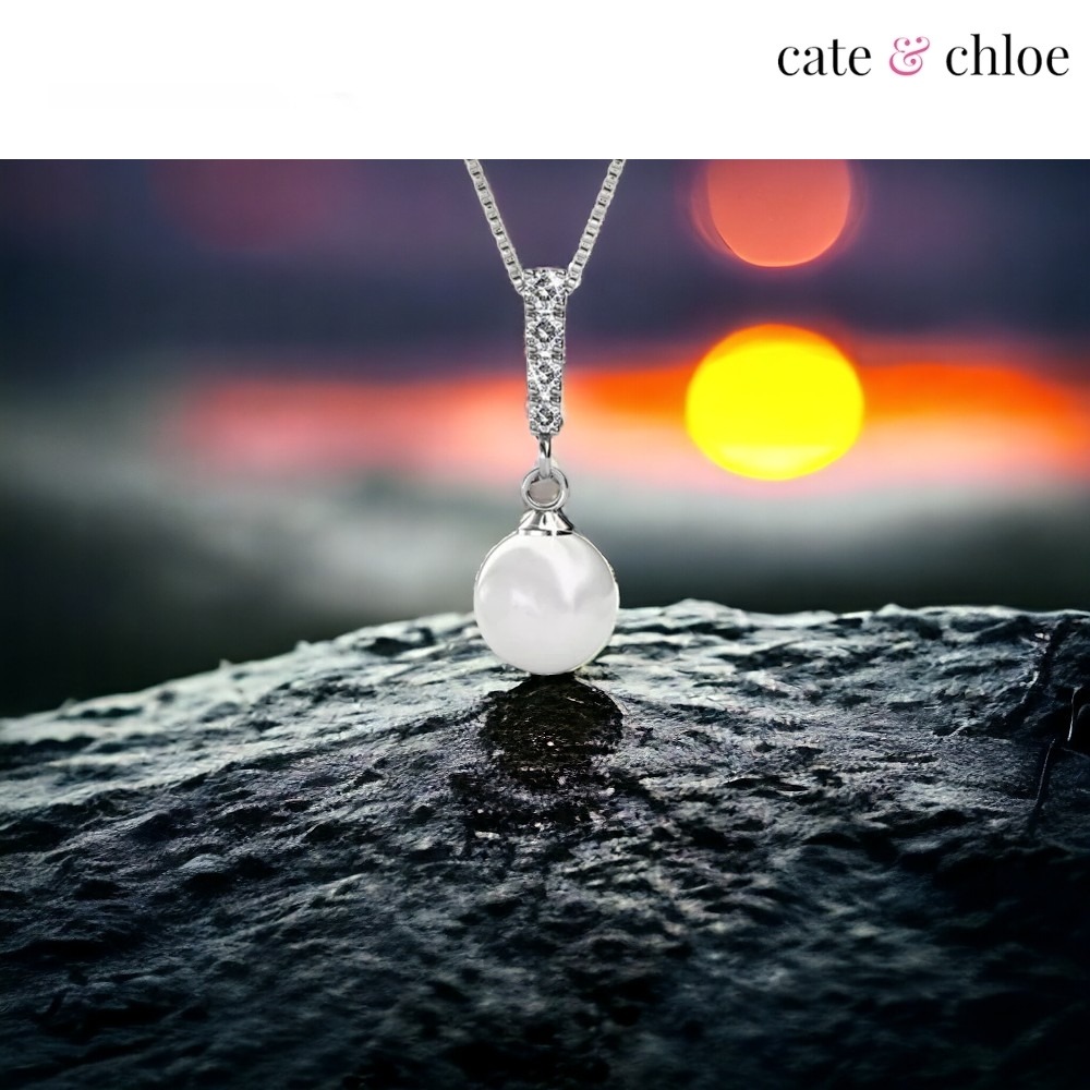 【Cate & Chloe】Gabrielle 18K白金_絢爛光芒水晶珍珠吊墜項鍊(簡約優雅和時尚風格)-細節圖4