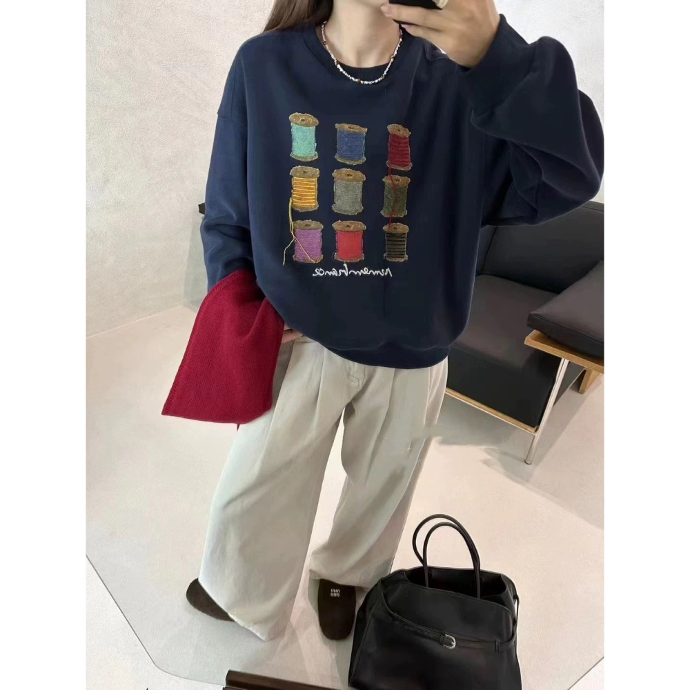 Little SiS. A/W🍂 #3029 小彩毛線大學TEE 2colors-細節圖5