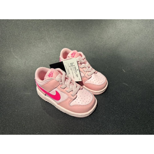 現貨👉NIKE DUNK LOW Triple Pink 小童 童鞋 學步鞋