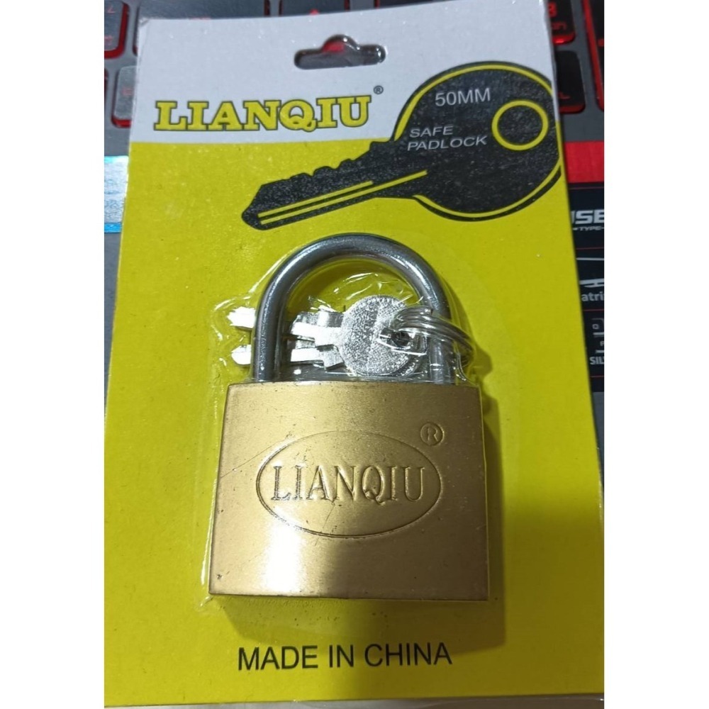 台灣現貨【快速出貨】*附鑰匙* 娃娃機專用鎖 同號鎖 機台鎖 掛鎖 鎖頭 學校鎖 巨無霸鎖 萬用鎖 錢箱鎖-細節圖7