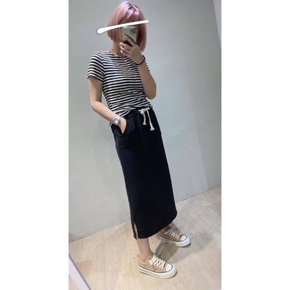 Hey, look here ✔️現貨 正韓國🇰🇷 休閒百搭雙口袋側開叉鬆緊包臀窄裙/長裙/棉裙 黑/淺灰-細節圖3