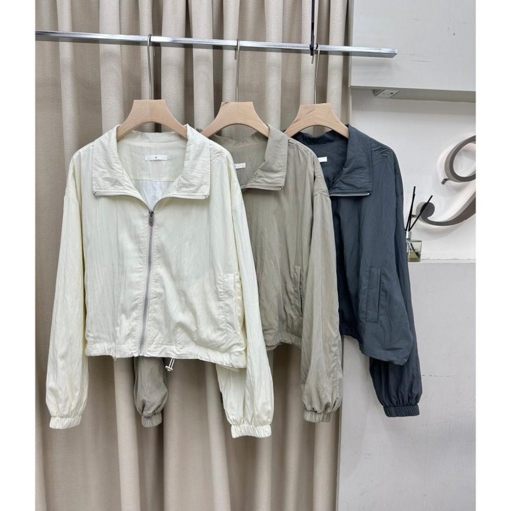 Hey, look here 早秋新款 下擺抽繩立領拉鍊薄外套/防風外套-細節圖8