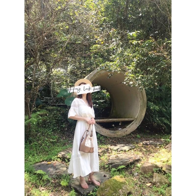 Hey, look here ✔️現貨 韓妞款 渡假風超美鏤空透膚燒花蕾絲棉麻長洋/連身裙/連身洋（有口袋）-細節圖6