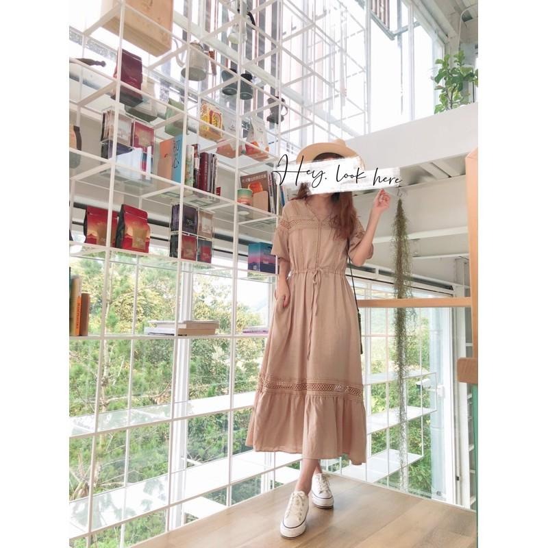 Hey, look here ✔️現貨 韓妞款 渡假風超美鏤空透膚燒花蕾絲棉麻長洋/連身裙/連身洋（有口袋）-細節圖8