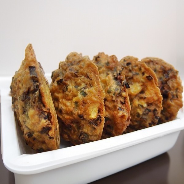 祥鈺水產｜脆皮花枝嗲 (950g±5%/盒 10份/盒) 鹹香酥脆的台灣傳統美食-細節圖9