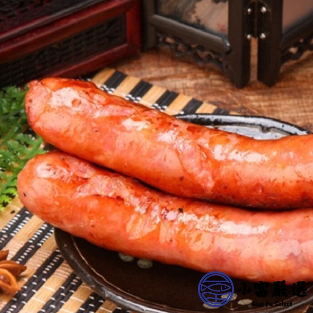 【小富嚴選】士林大香腸 美式香腸 台灣美食 夜市美食 香腸 (600g/兩條裝) 燒烤 烤肉 夜市 家常菜-細節圖4