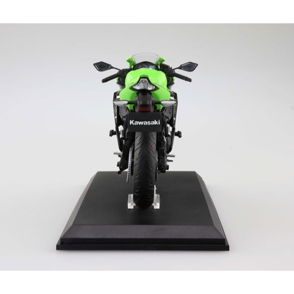 AOSHIMA 青島 1/12 KAWASAKI 川崎 Ninja ZX-25R 檸檬綠/烏木黑 完成品-細節圖7