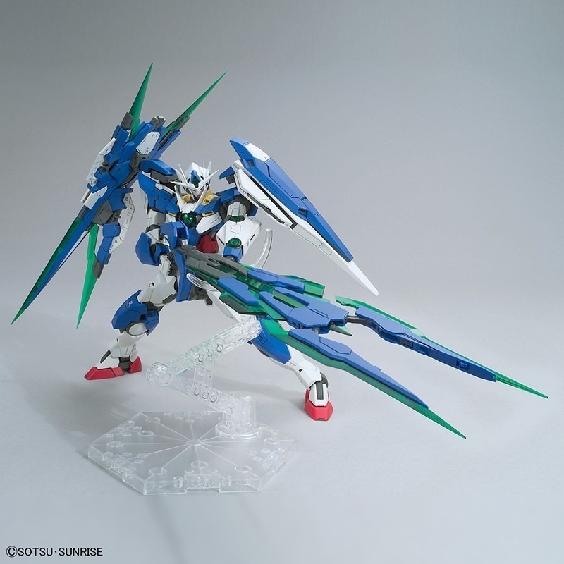 BANDAI 組裝模型 MG 1/100 量子型00鋼彈 全刃式-細節圖5