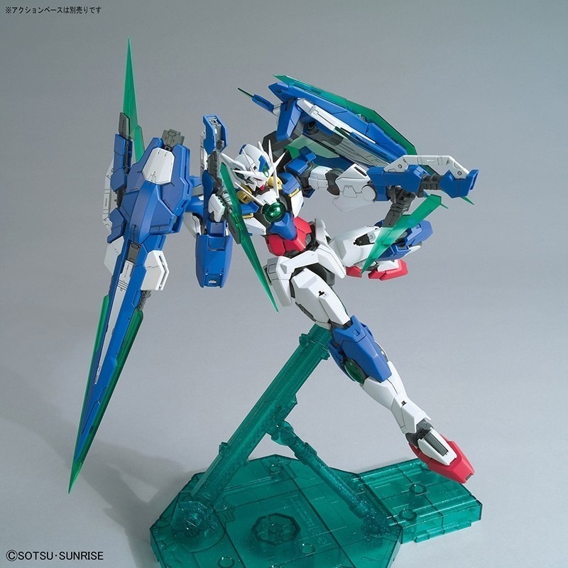 BANDAI 組裝模型 MG 1/100 量子型00鋼彈 全刃式-細節圖8