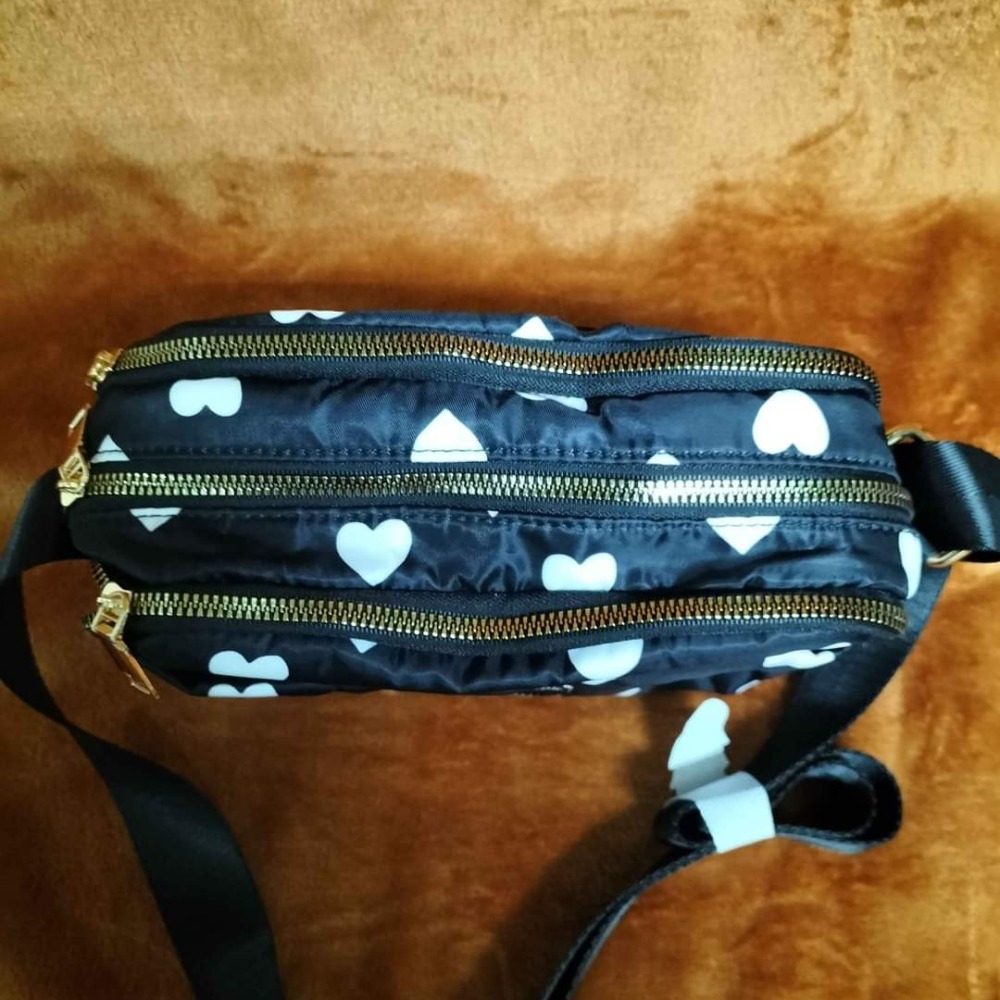 愛心老爺包-黑色-細節圖3