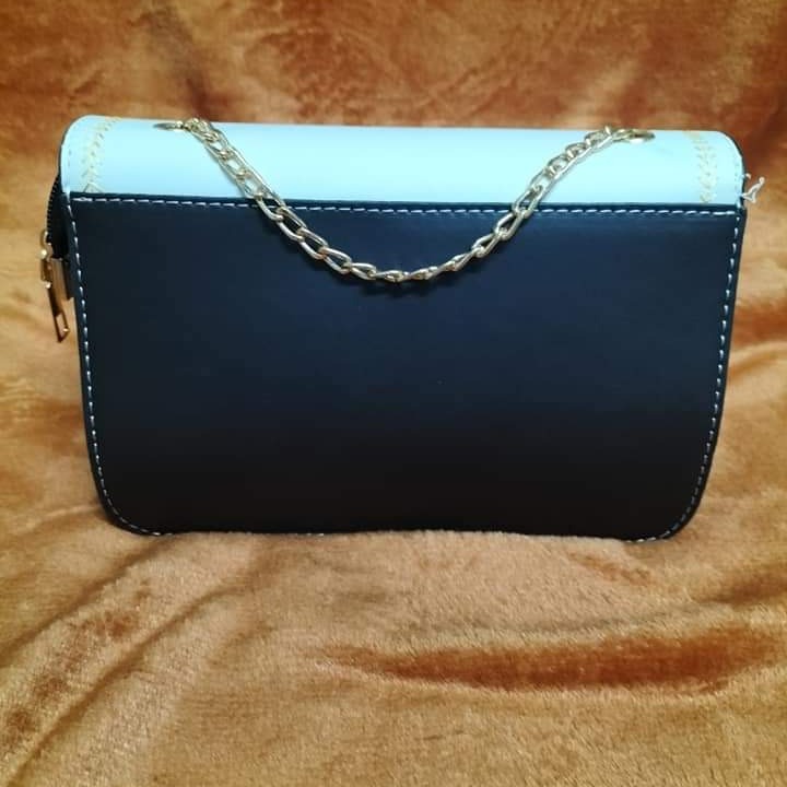 掀蓋造型包-細節圖2