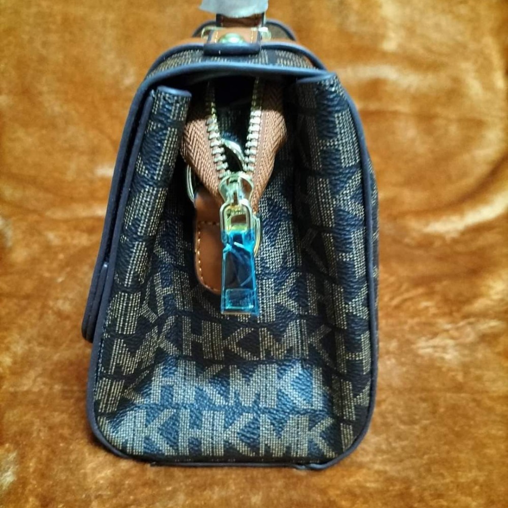 Mk字母包-細節圖4