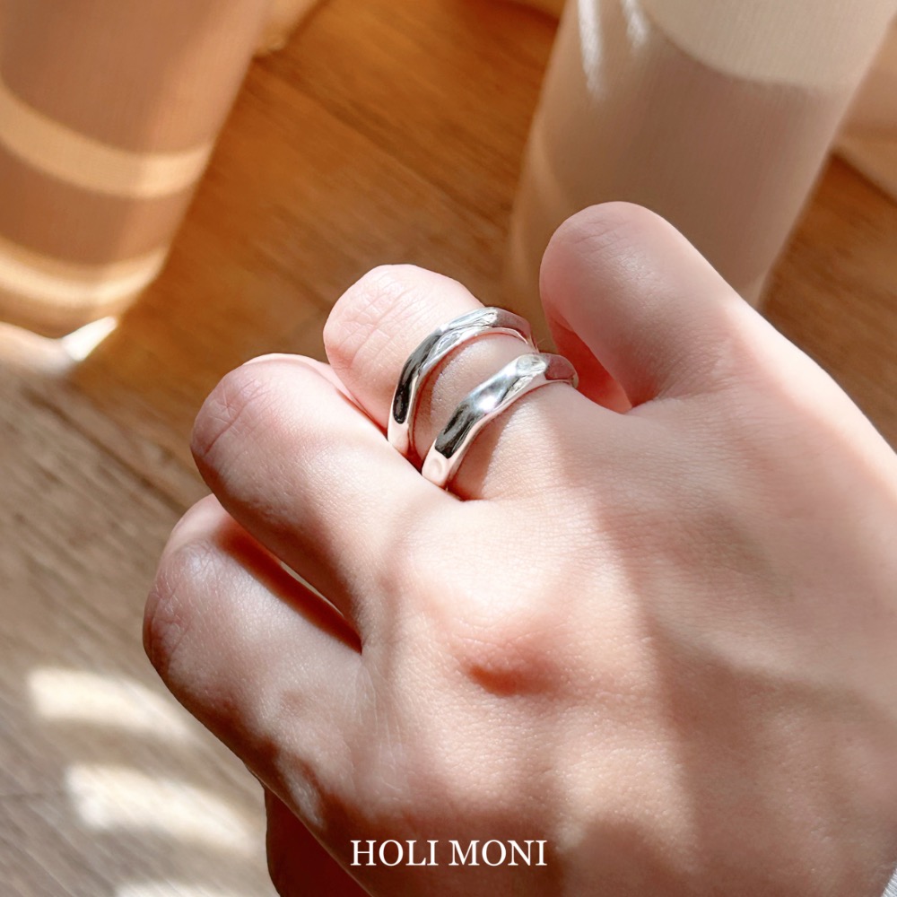 𝐇𝐎𝐋𝐈 𝐌𝐎𝐍𝐈正韓🇰🇷現貨｜雙層不規則波紋戒指-細節圖2