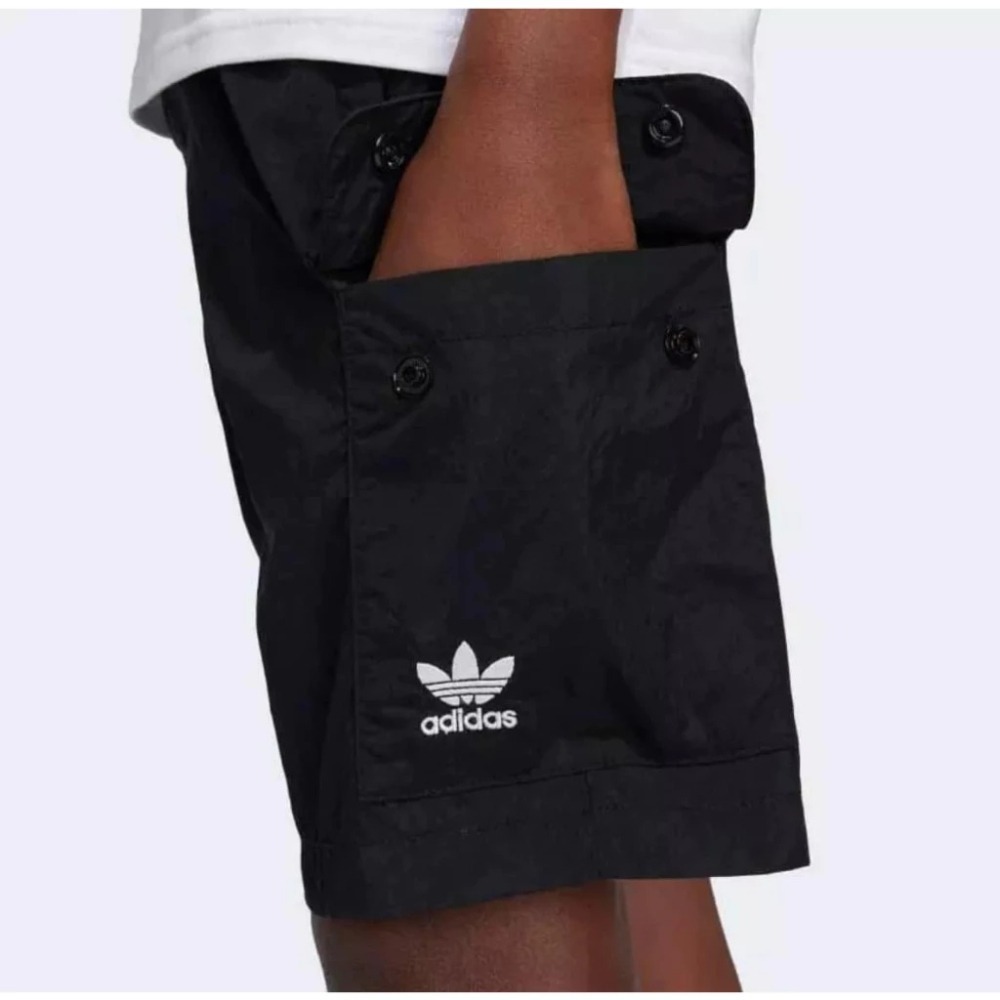 Adidas 青年款工裝短褲 XL (男女皆可穿)-細節圖6