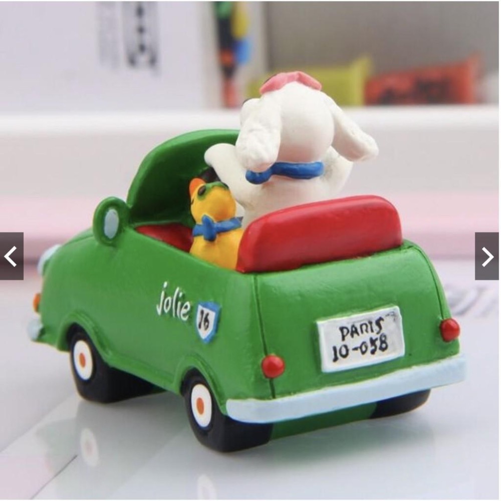 （高品質樹脂）開小車 開車 法式 小狗 伴鴨子 ZAKKA 雜貨 園藝苔蘚多肉清新花插道具 汽車擺件-細節圖2