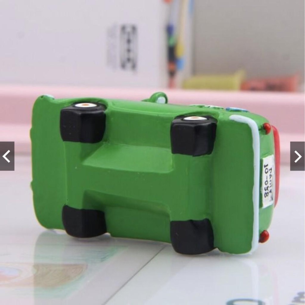 （高品質樹脂）開小車 開車 法式 小狗 伴鴨子 ZAKKA 雜貨 園藝苔蘚多肉清新花插道具 汽車擺件-細節圖3