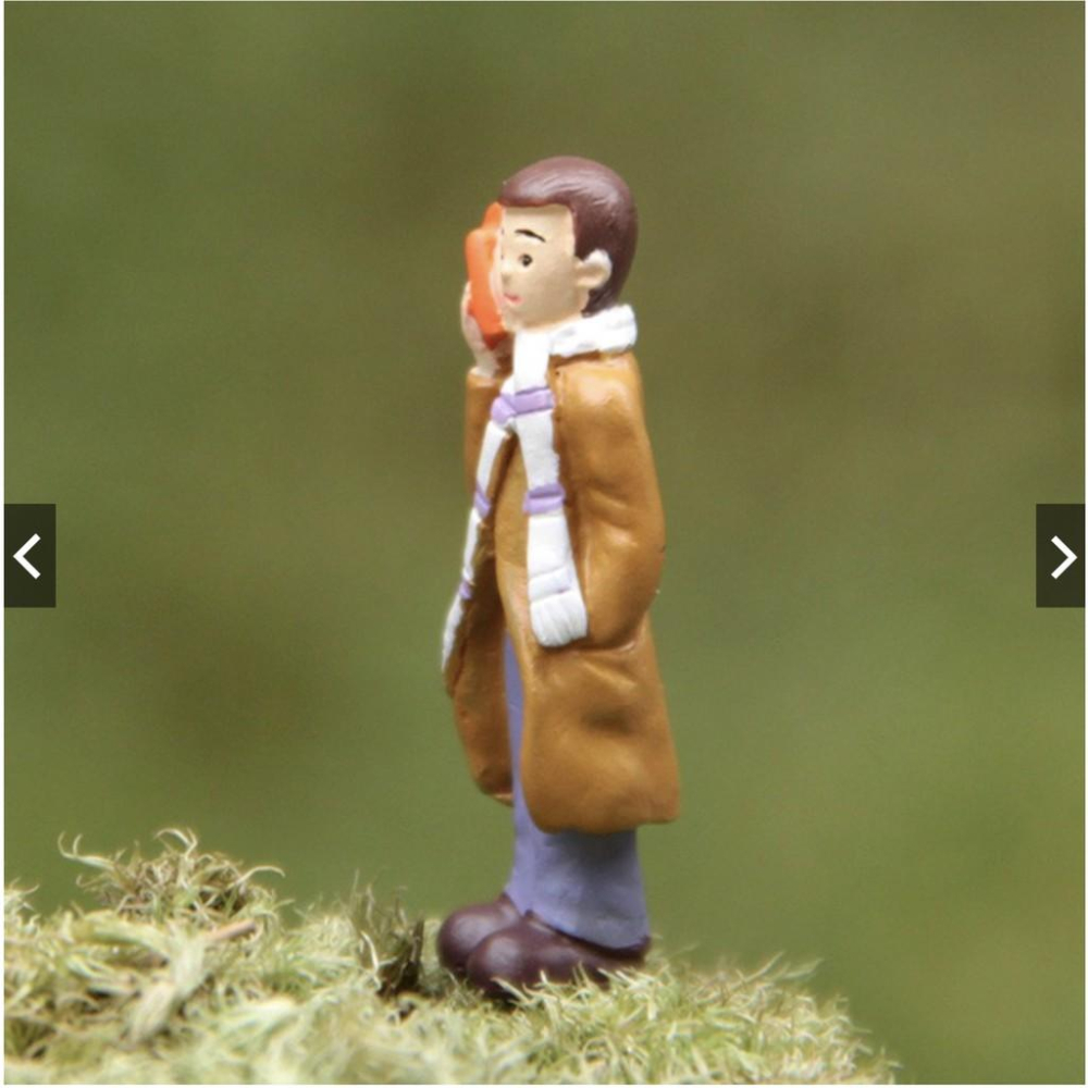 （高品質樹脂）非誠勿擾 米樂 情侶 電話亭 場景 DIY百搭微景觀造景公仔-細節圖7