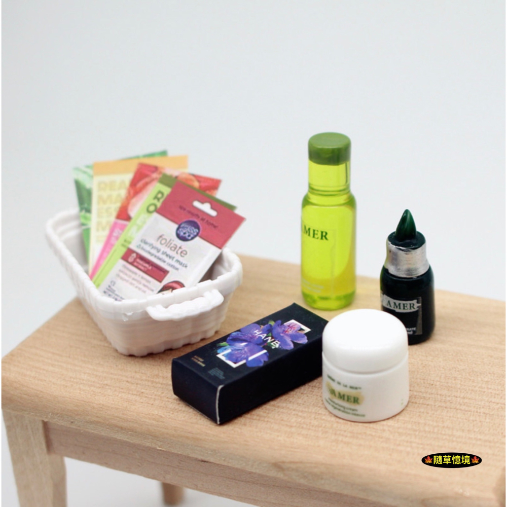 （10件套）迷你仿真 面膜 香水 保養液 乳液 綿羊油 化妝品 保養品 浴室用品 娃娃屋 袖珍 微縮 微景觀 模型-細節圖4