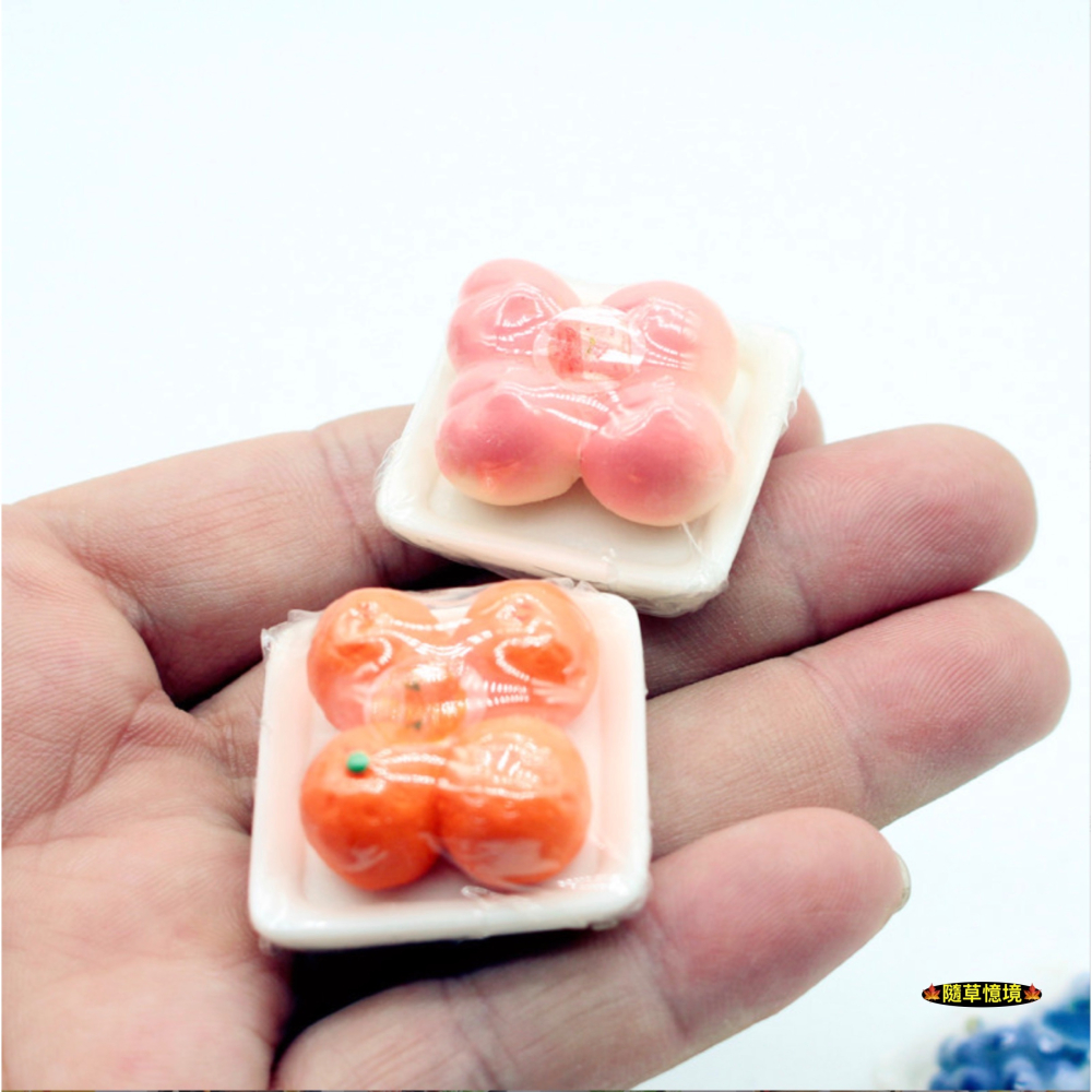 （6款可拆）迷你仿真 保鮮膜 水果 拜拜 水果盤 草莓 芒果 葡萄 水蜜桃 奇異果 橘子 娃娃屋 微縮 食玩模型 微景觀-細節圖2