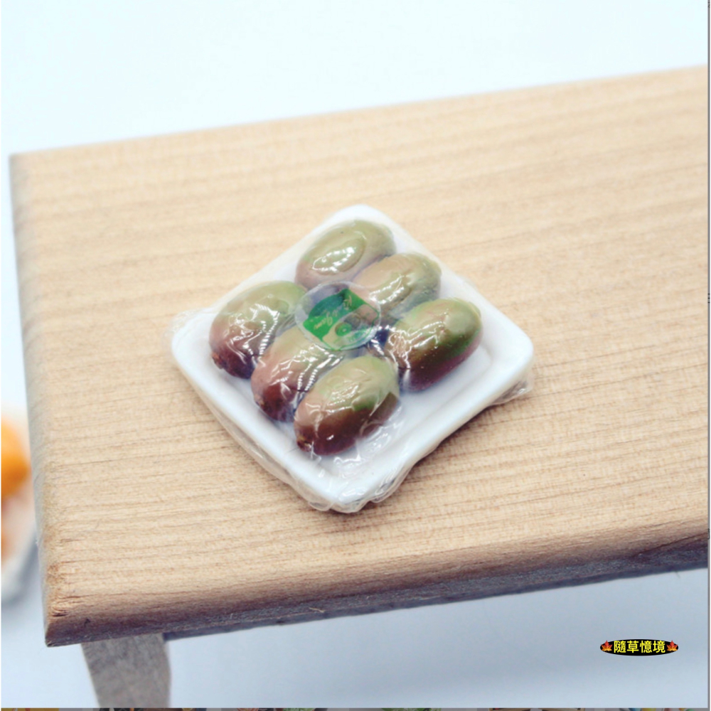 （6款可拆）迷你仿真 保鮮膜 水果 拜拜 水果盤 草莓 芒果 葡萄 水蜜桃 奇異果 橘子 娃娃屋 微縮 食玩模型 微景觀-細節圖7