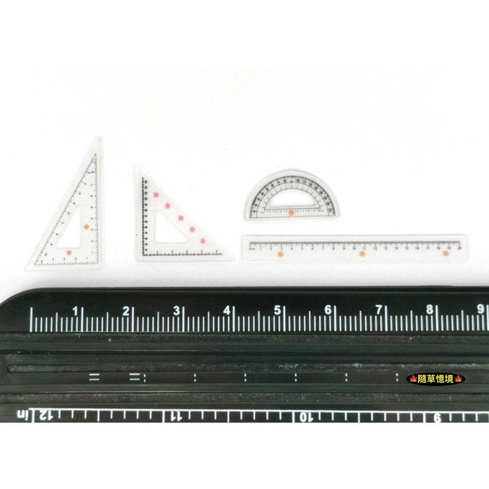 （7件套裝）迷你仿真 削鉛筆機 削筆機 圓規 尺 鉛筆 三角尺 學習 文具 用品 模型 娃娃屋 袖珍 微縮 食玩 微景觀-細節圖4