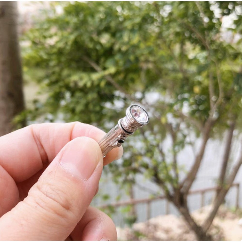 （超小可拆）迷你仿真 手電筒 復古 合金 兵人 照明 家電 避難工具 娃娃屋 袖珍 微縮 食玩 微景觀 模型-細節圖10