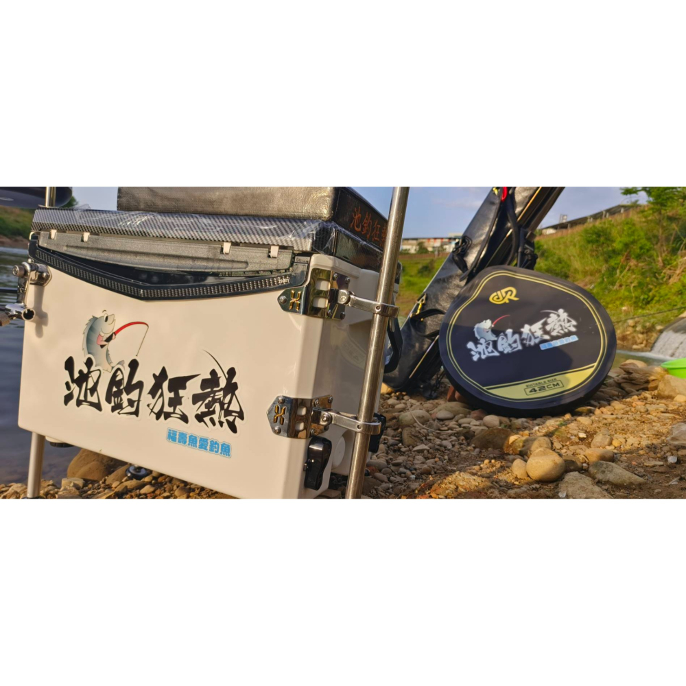 池釣冰箱-全素面好清理-六面聚氨酯發泡-加硬加厚鎖配件更穩固-細節圖3