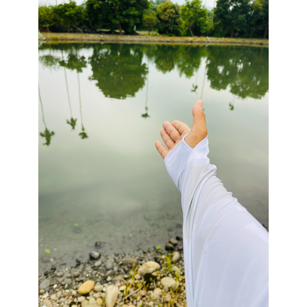 池釣狂熱釣魚服-路亞-池釣適用-全程台灣製造-升級萊卡布料超彈性柔軟透氣有面罩連帽長袖全方位防曬-細節圖4