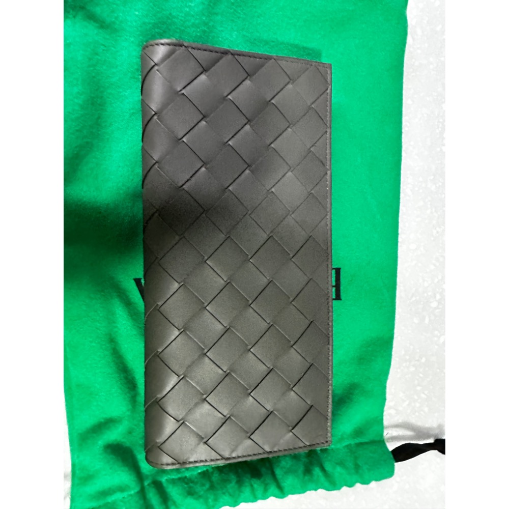 Bottega Veneta  BV 寶緹嘉 大象灰9卡拉鍊長夾-細節圖4