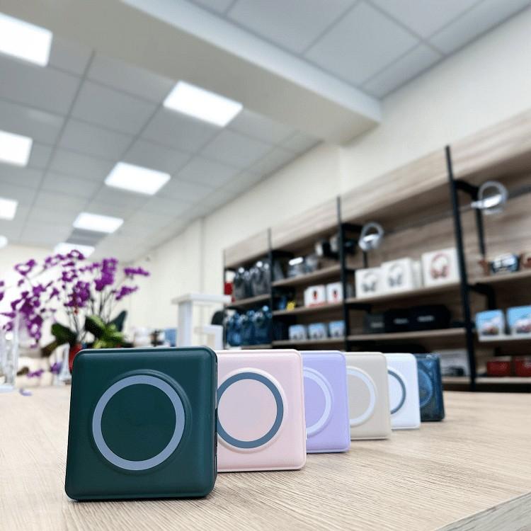 ☆C&C☆15000mAH行動電源 多功能行動電源 充電器+行動充 全方位行動電源 萬能充PRO 六合一行動電源-細節圖2