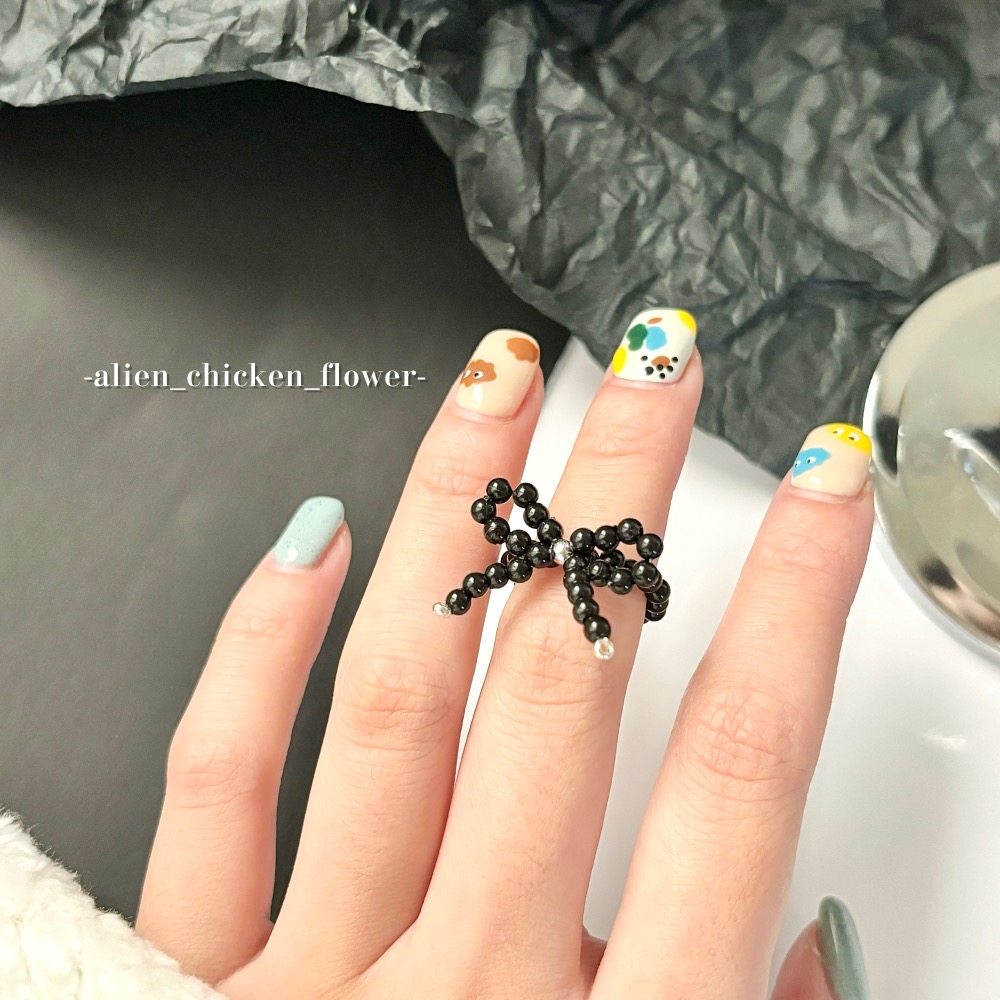 ￼𝓐𝓬𝓯🍿外星家ㄟ串珠戒指·͜· 黑糖珍珠奶茶蝴蝶結🧋🎀✨戒指·͜· 手工串珠·͜· 串珠戒指·͜· 戒指-細節圖4