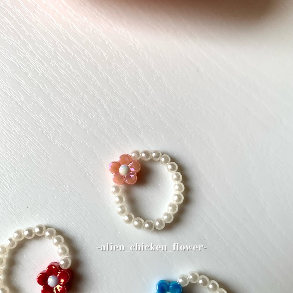 𝓐𝓬𝓯🍿外星家ㄟ串珠戒指·͜· 飽和色系小花花系列·͜· 手工串珠·͜· 串珠戒指·͜· 戒指·͜·-規格圖9