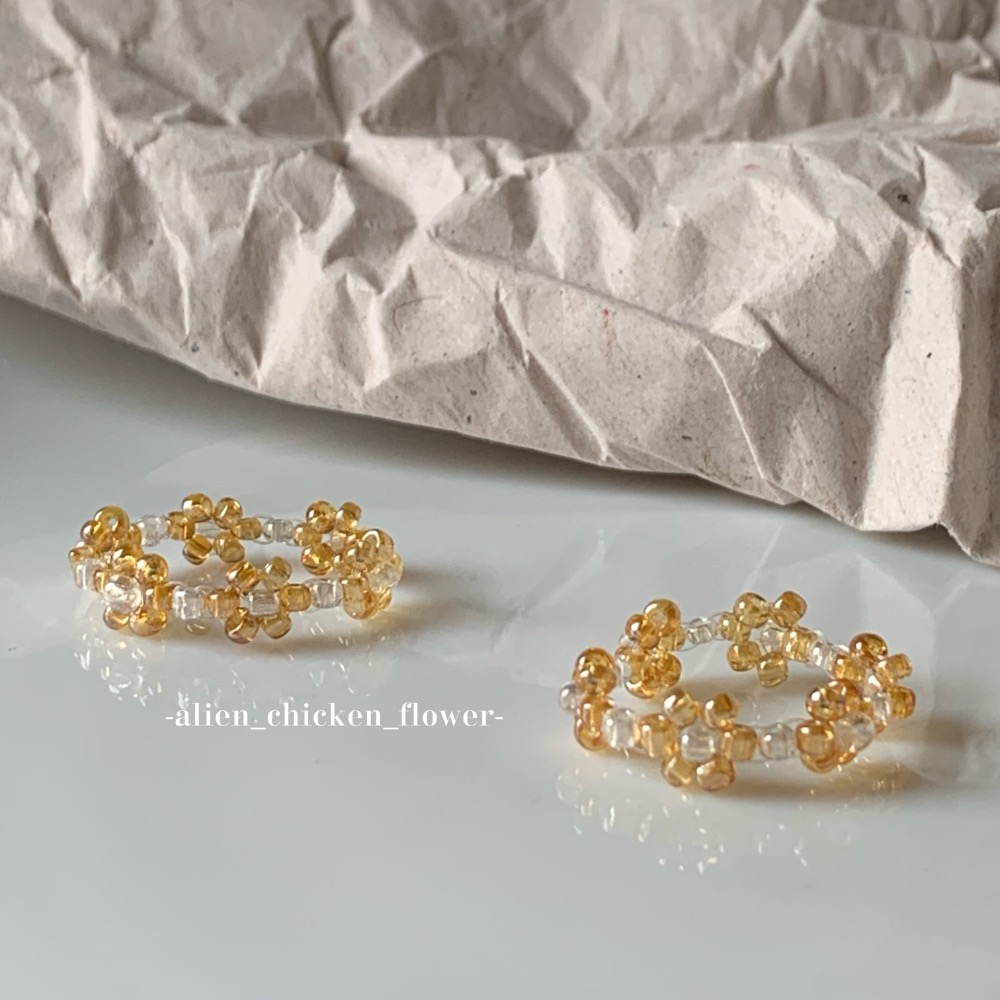 𝓐𝓬𝓯🍿外星家ㄟ串珠戒指·͜· 透亮琥珀色小花系列·͜· 手工串珠·͜· 串珠戒指·͜· 戒指·-細節圖3